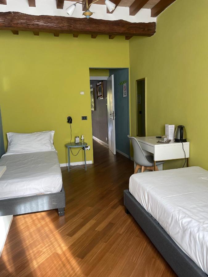 Le Camere Di Bsuites Affittacamere ปาร์มา ภายนอก รูปภาพ