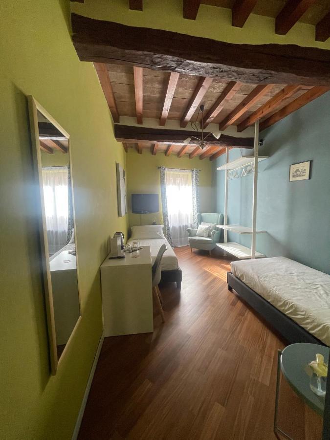 Le Camere Di Bsuites Affittacamere ปาร์มา ภายนอก รูปภาพ
